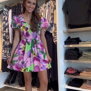 new EXPRESS instagram floral puff sleeve poplin dress xs m